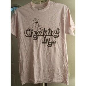 Size Small Women's Elmo Checking in... Short Sleeve Graphic T-Shirt - Light Pink